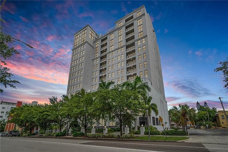 1st image of 226 5th Ave N #M-03