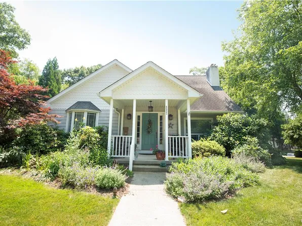 227 Mechanic St, Wind Gap, PA 18091