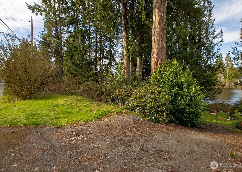 1st image of 20501 LaRita Drive E
