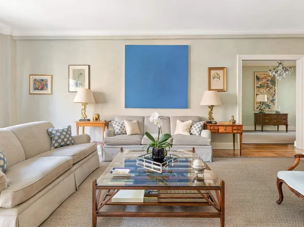 930 Park Avenue image 4 of 17