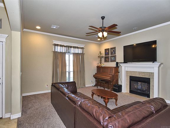 4th image of 13682 Saddlebrook Dr