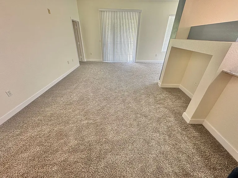 59 E Agate Ave #403 — Photo 2