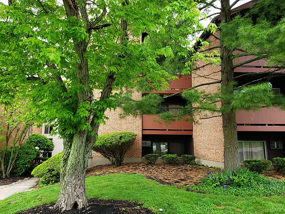2nd image of 4905 Chalet Dr #107