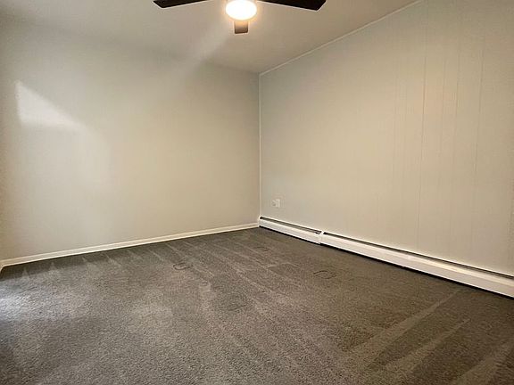 5th image of 201 Main St APT 20