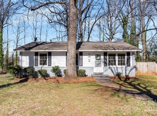 2500 Danforth Ln, Charlotte, NC 28208