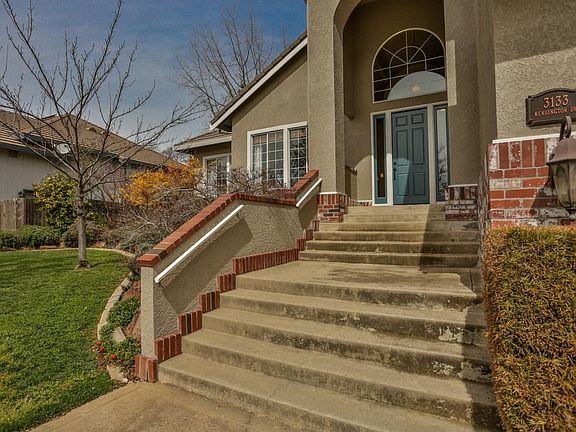 4th image of 3133 Kensington Dr