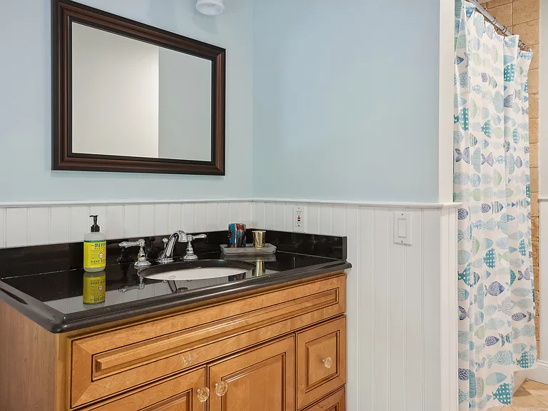 8 Indian Pipe Dr — Photo 19