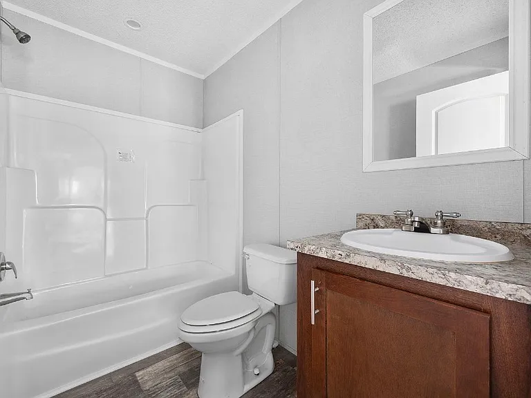 8376 Huntington Ct — Photo 17