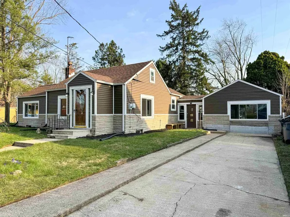 11638 Lincolnway, Osceola, IN 46561
