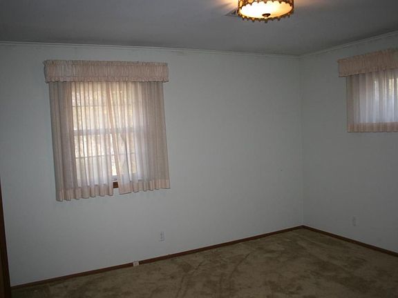 5th image of 2518 Indian Dr