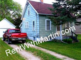 1359 Garden Ave, Waterloo, IA 50701