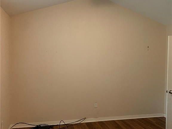 4th image of 340 Indian Village Rd #5