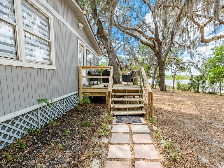 E Cowpen Lake Rd — Photo 21