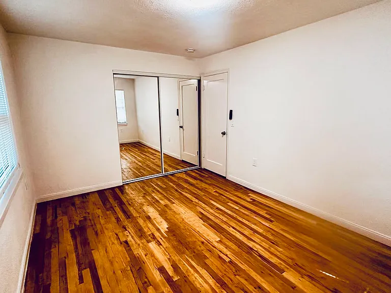 707 W Shields Ave #1 — Photo 6