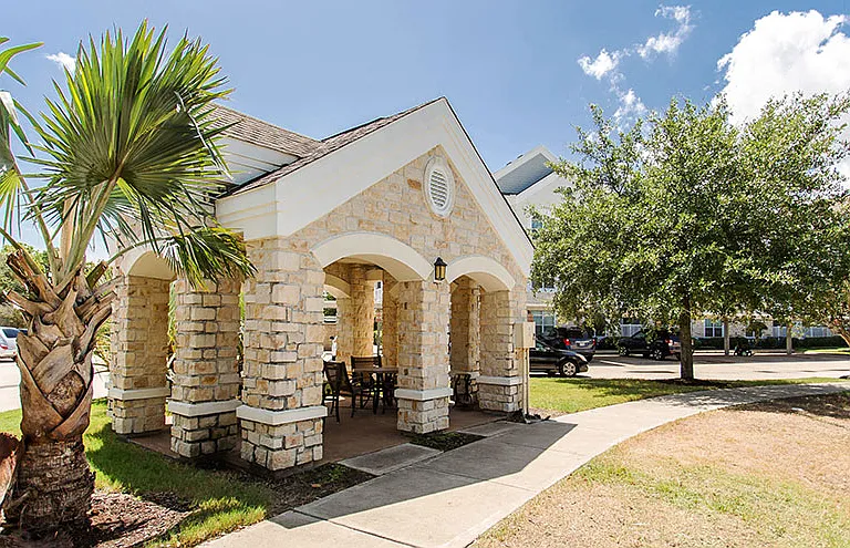 The Grand Parkway Apartments Outdoor Kitchen, Katy, Texas