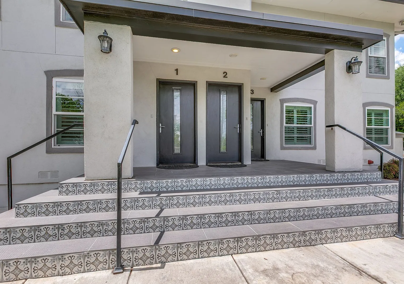 Beautiful First Floor, 2-Bedroom Apartment In Olmos Park — Photo 4