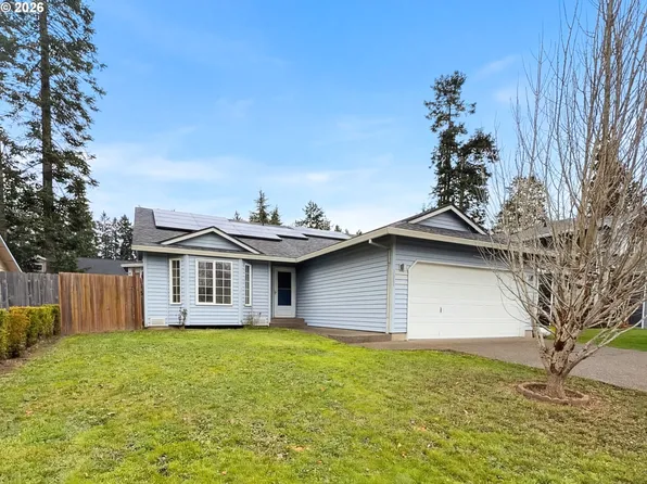 8641 NE Windstone St, Hillsboro, OR 97006