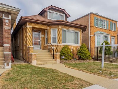 5248 W Wellington Ave, Chicago, IL, 60641