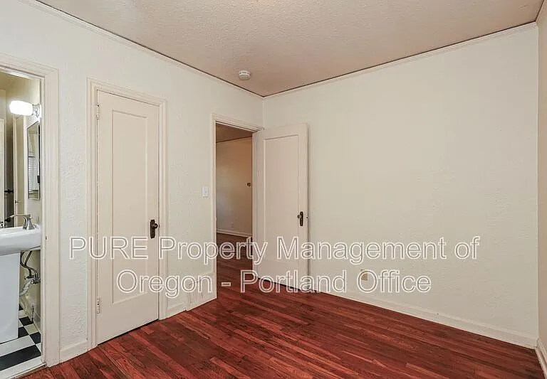 715 NE 20th Ave #1 — Photo 13