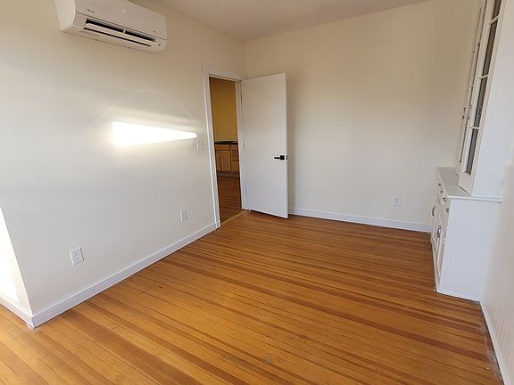2nd image of 1641 5th Ave