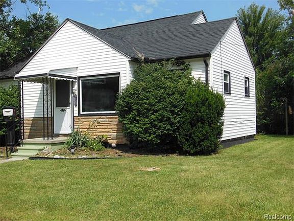 3rd image of 26616 Barbara St