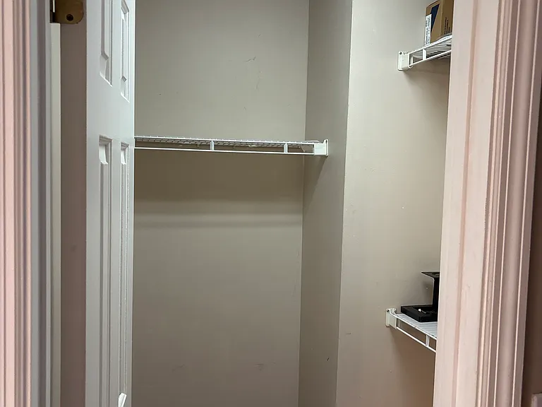 10198 Brandon Cir — Photo 11