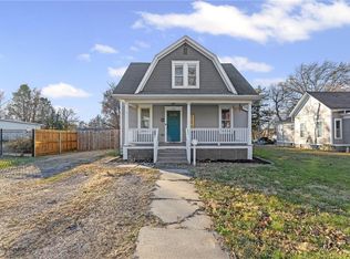 436 S Ash St, Ottawa, KS 66067