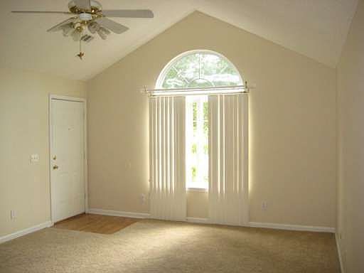 4th image of 210 Eagles Landing Trl #27