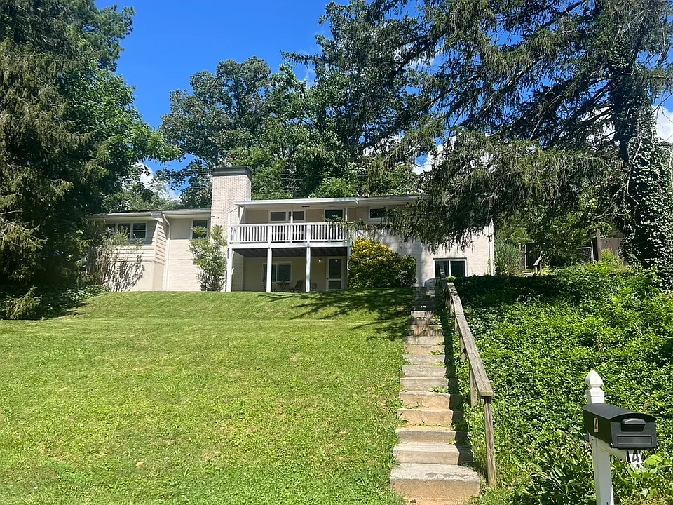4 Ellenwood Dr