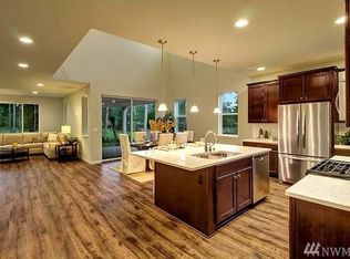 4409 Campus Dr NE, Lacey, WA 98516