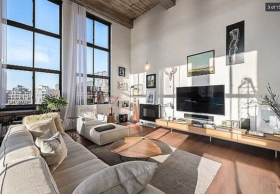 3rd image of 330 Wythe Ave APT 3J