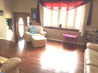 3338 Gurley Rd, Philadelphia, PA 19154