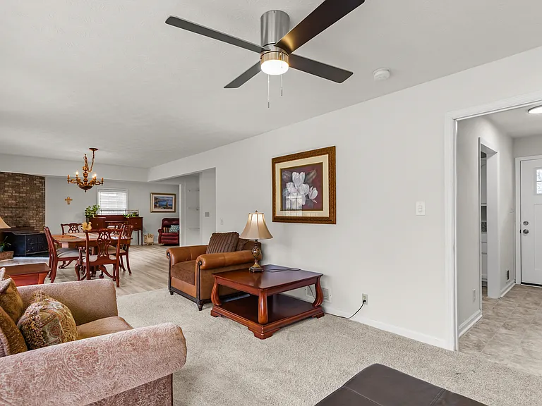 211 Murphy Ave — Photo 12