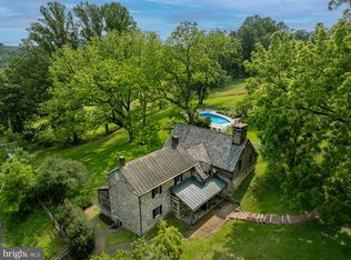 880 County Park Rd, Pottstown, PA 19465