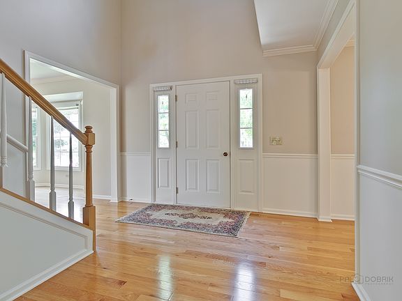 4th image of 237 Southridge Dr
