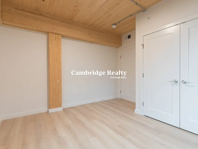 11 Lenox St #401T — Photo 10
