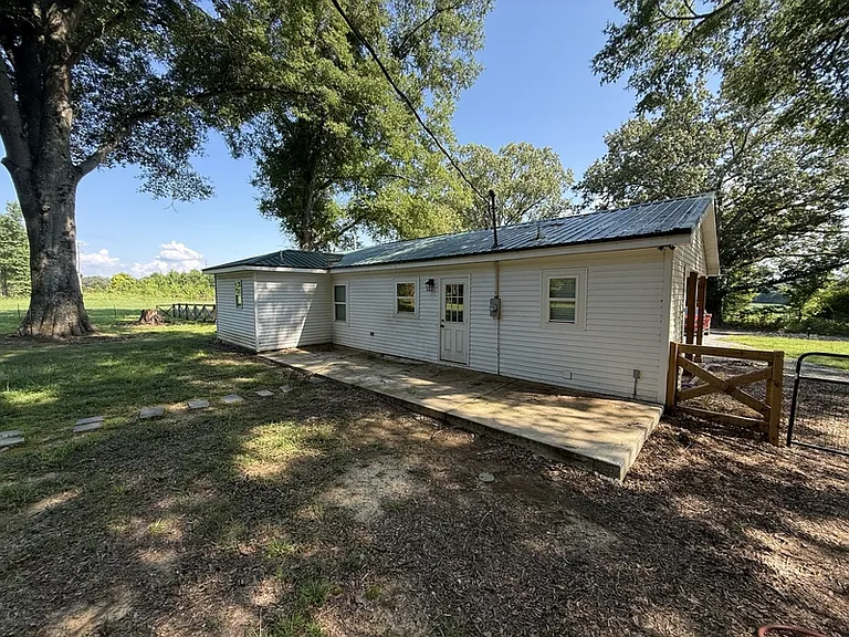 6970 Raleigh Lagrange Dr — Photo 6