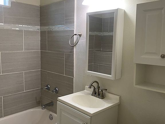 5th image of 219 Paschal St #221