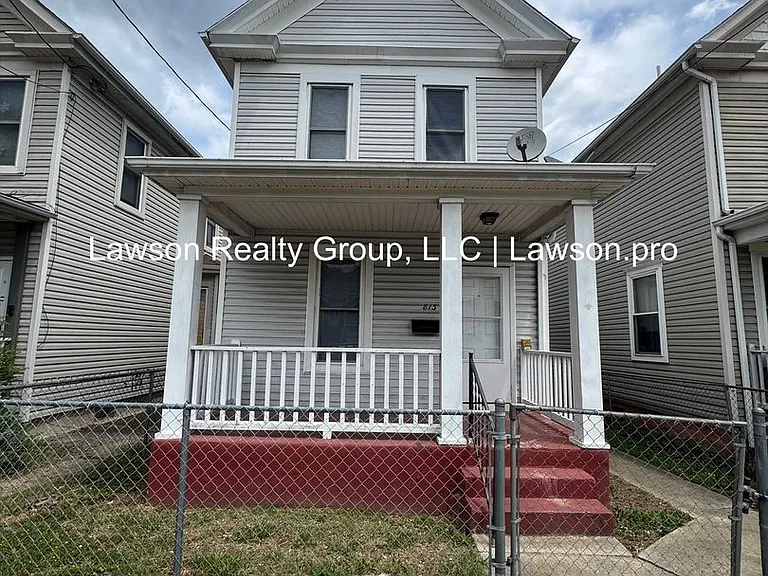 813 Gilmer Ave NW — Photo 4