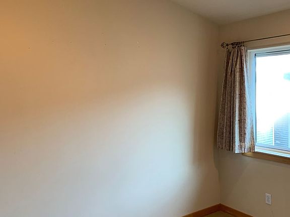 5th image of 11509D 26th Ave NE