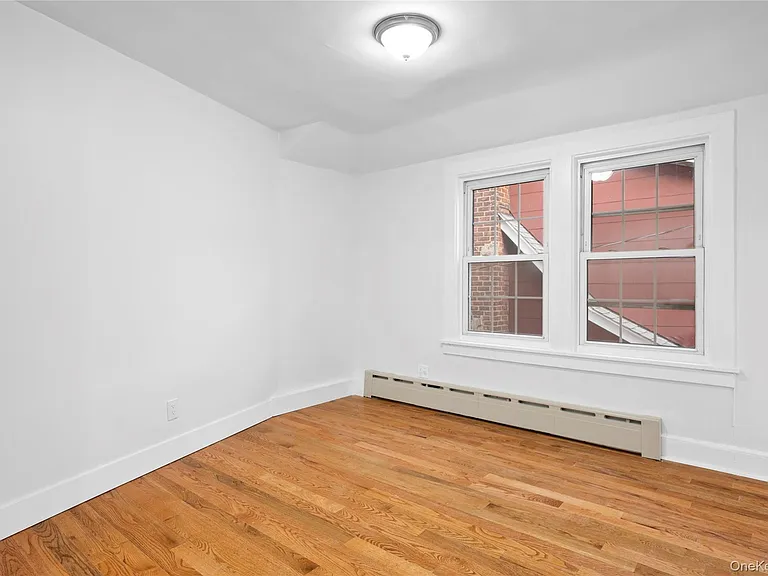 20 Overhill Pl #3 — Photo 2