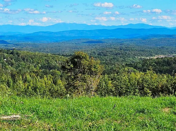 600 Davidson Drive, Walden, VT 05873
