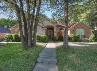 1332 Flying Jib Dr, Azle, TX 76020