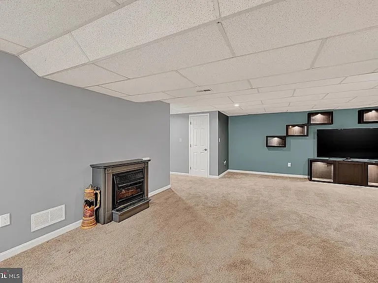 4296 Wolf Hill Dr — Photo 12