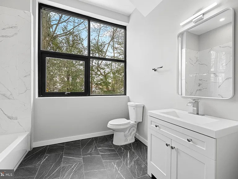 36 N Narberth Ave #2A — Photo 6
