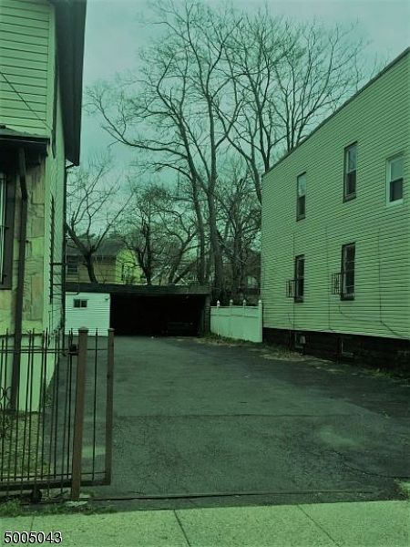 2nd image of 84-86 Brookdale Ave #1