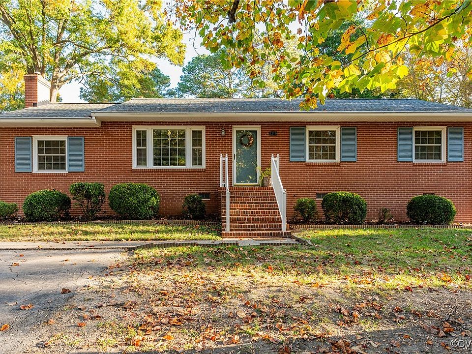 1st image of 5210 Gravelbrook Dr