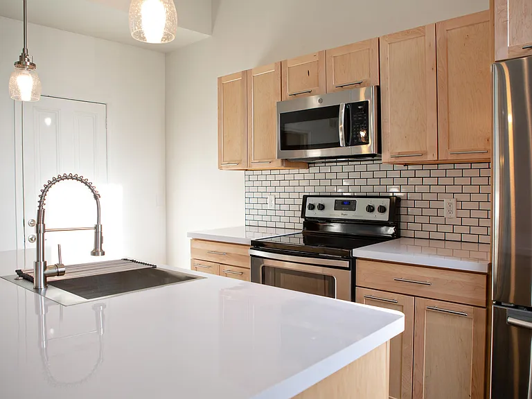 923 N 3rd St #2 — Photo 2