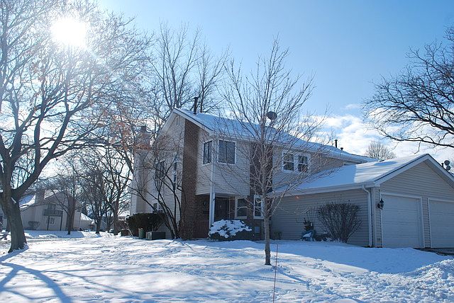 1st image of 30W323 Pinehurst Dr