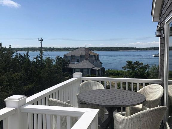 5th image of 28 Beach Rd